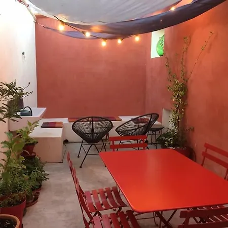 La Grande Maison Rouge *