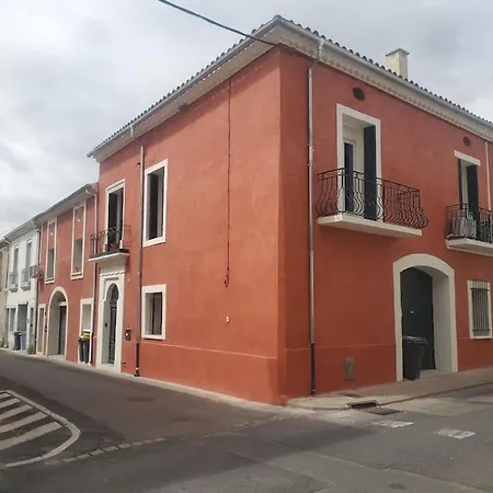La Grande Maison Rouge * Mèze